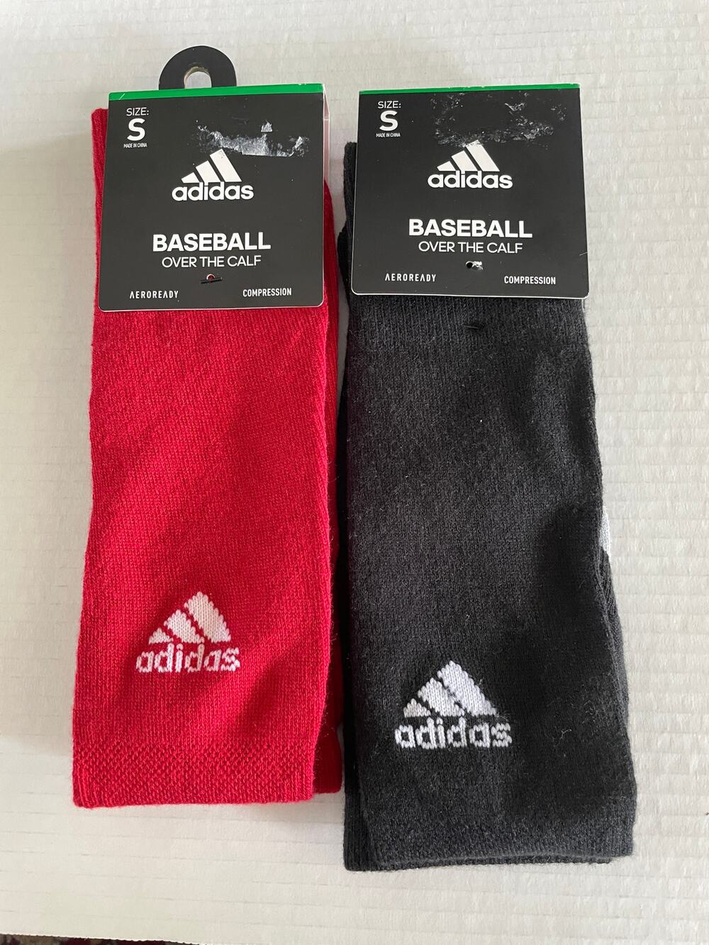ADULT ADIDAS BASEBALL 2 PAIR RED BLACK SPORTS SOCKS NEW